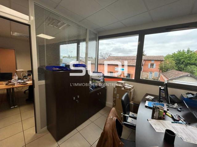 Bureaux A VENDRE - LIMAS - 133 m²