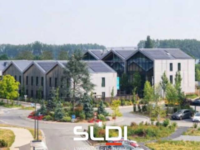 Commerces A LOUER - GENAS - 990 m²