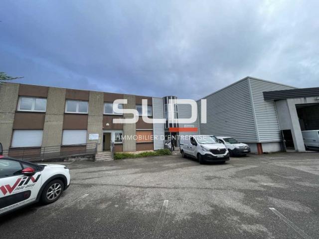 Bureaux A LOUER - GENAS - 193 m²