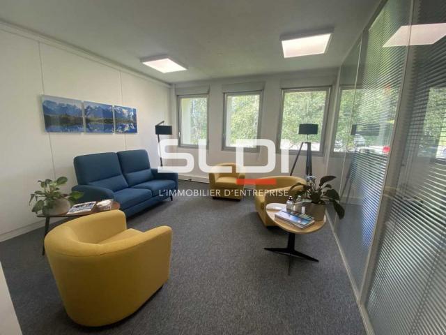 Bureaux A VENDRE - ECULLY - 159 m²