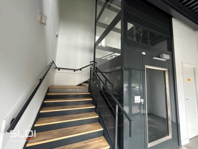 Bureaux A LOUER - MARCILLY D'AZERGUES - 88 m²