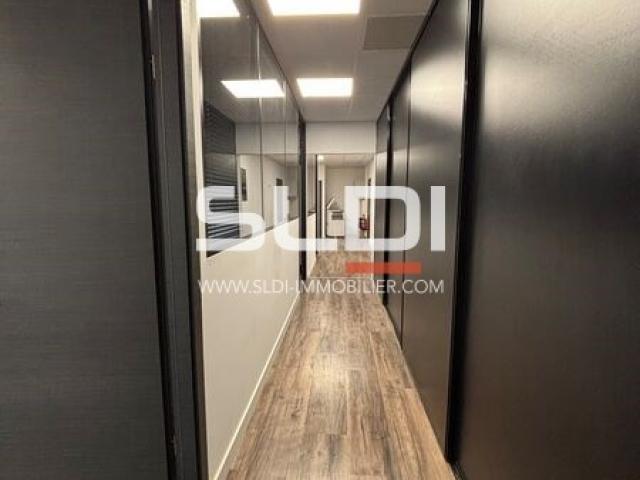 Bureaux A LOUER - MARCILLY D'AZERGUES - 88 m²