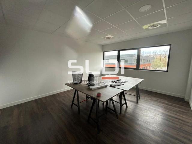 Bureaux A LOUER - MARCILLY D'AZERGUES - 88 m²