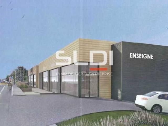 Commerces A LOUER - LIMAS - 579 m²