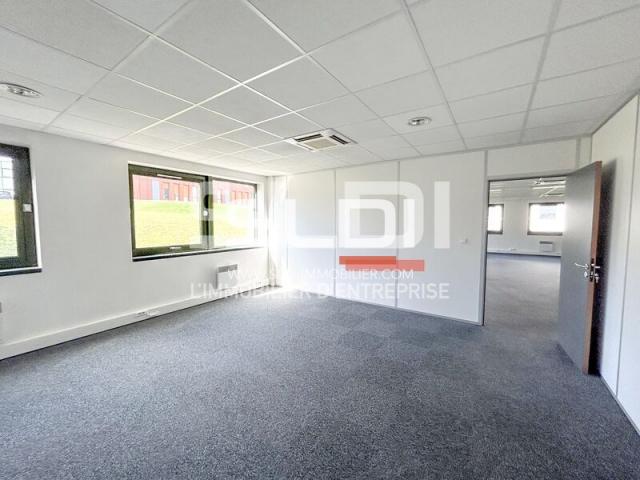 Bureaux A LOUER - LIMONEST - 92 m²