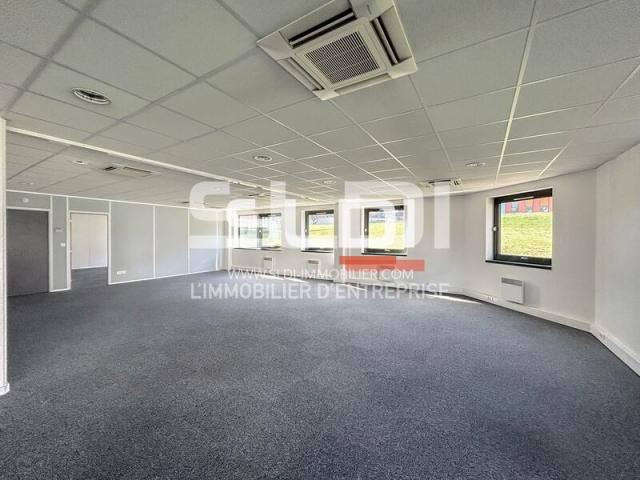 Bureaux A LOUER - LIMONEST - 92 m²