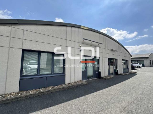 Bureaux A LOUER - LIMAS - 79 m²