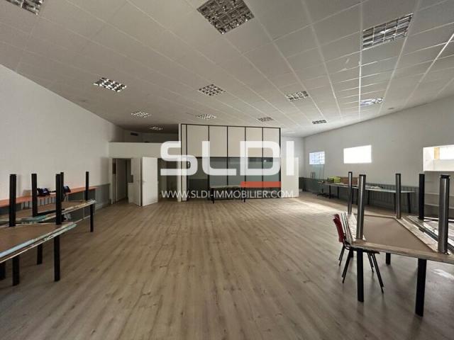 Bureaux A VENDRE OU A LOUER - GLEIZE - 130 m²