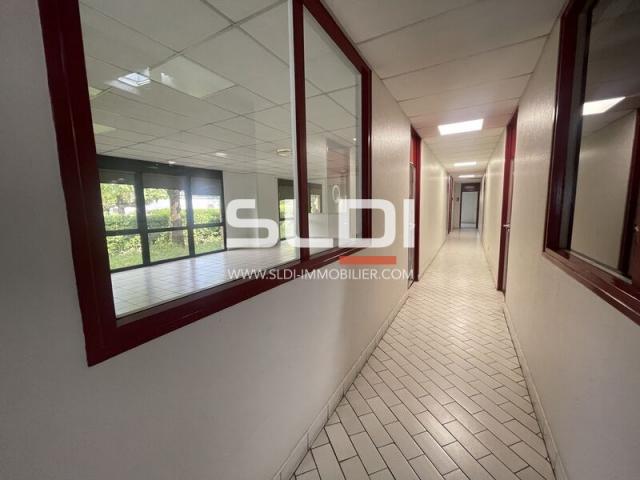 Bureaux 152 m2 à louer 