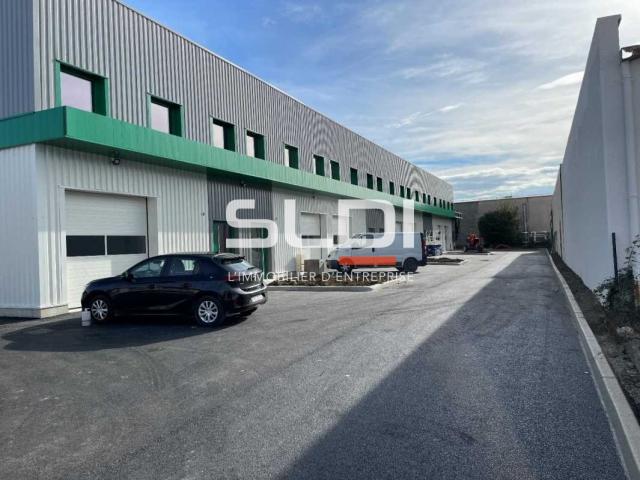Locaux d'activités A LOUER - MIONS - 154 m²