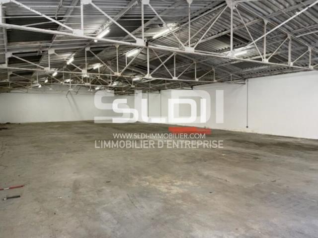 Locaux d'activités A LOUER - VILLEURBANNE - 760 m²