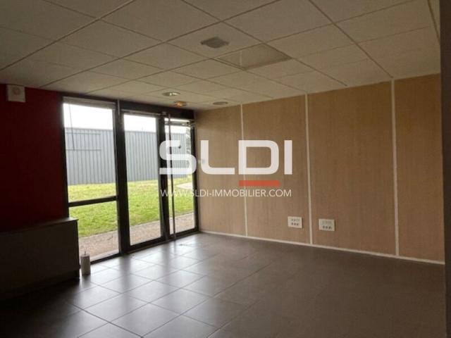 Bureaux A LOUER - RILLIEUX LA PAPE - 28 m²