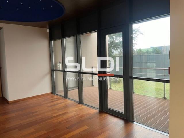 Bureaux A LOUER - RILLIEUX LA PAPE - 28 m²