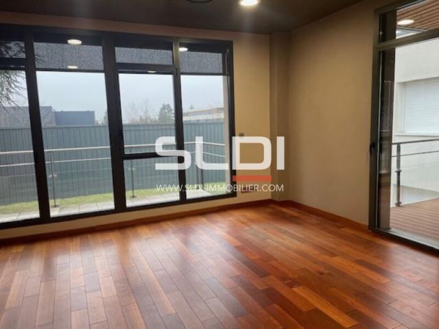 Bureaux A LOUER - RILLIEUX LA PAPE - 28 m²