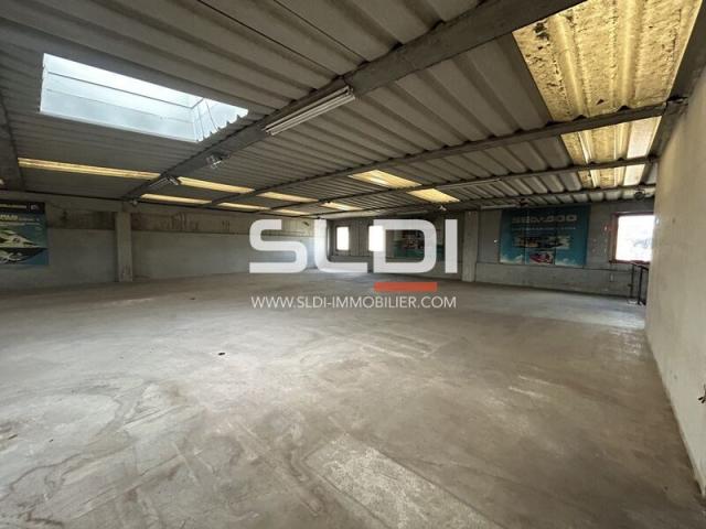 Locaux d'activités A LOUER - ANSE - 680 m²