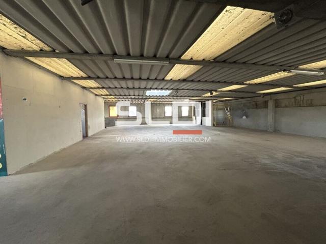 Locaux d'activités A LOUER - ANSE - 680 m²