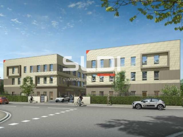 Locaux d'activités A VENDRE OU A LOUER - VILLEFRANCHE SUR SAONE - 672 m²