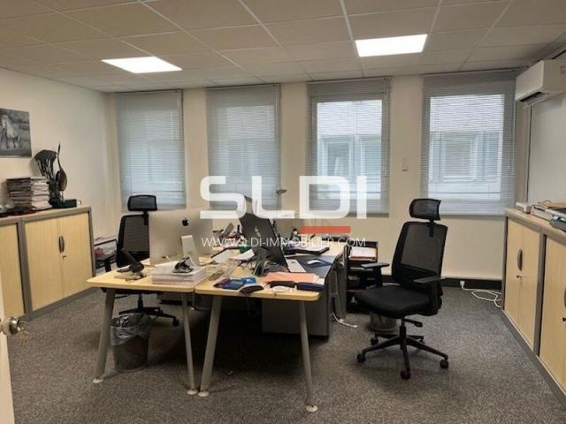 Bureaux A LOUER - ECULLY - 229 m²
