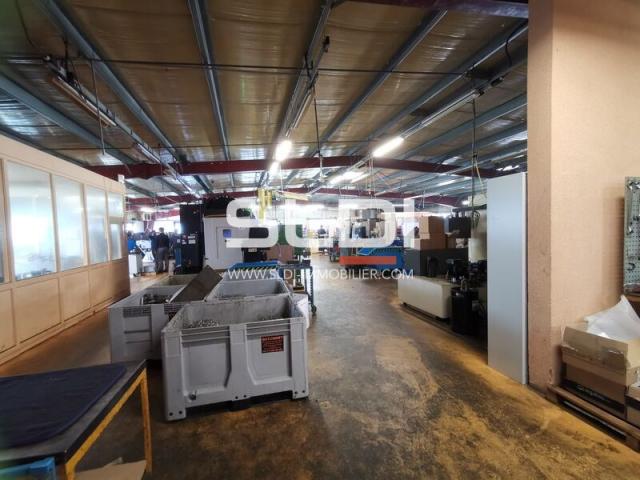 Locaux d'activités A LOUER - SEMONS - 1 000 m²