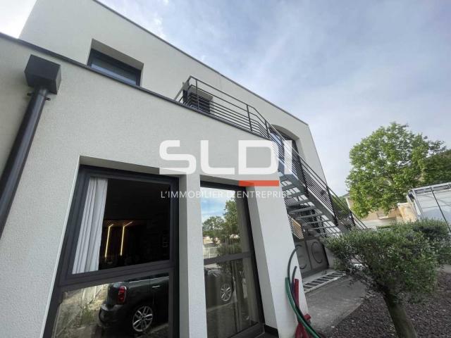 Bureaux A LOUER - CHASSIEU - 65 m²