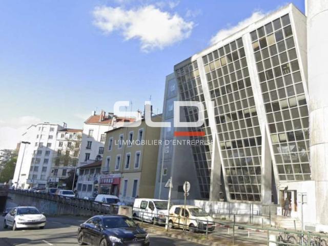 Bureaux A LOUER - LYON - 240 m²