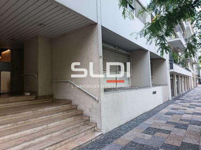 Bureaux A LOUER - LYON - 85 m²