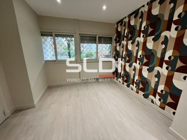 Bureaux A LOUER - LYON - 85 m²