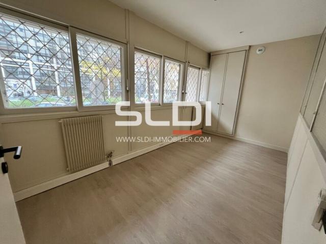 Bureaux A LOUER - LYON - 85 m²