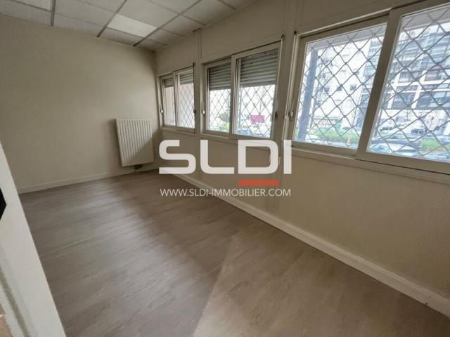 Bureaux A LOUER - LYON - 85 m²