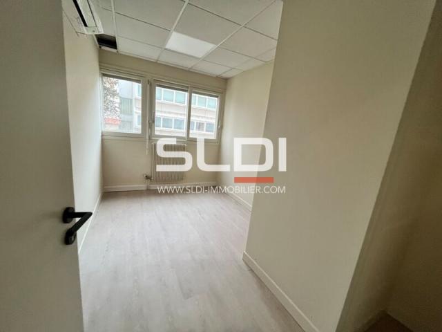 Bureaux A LOUER - LYON - 85 m²
