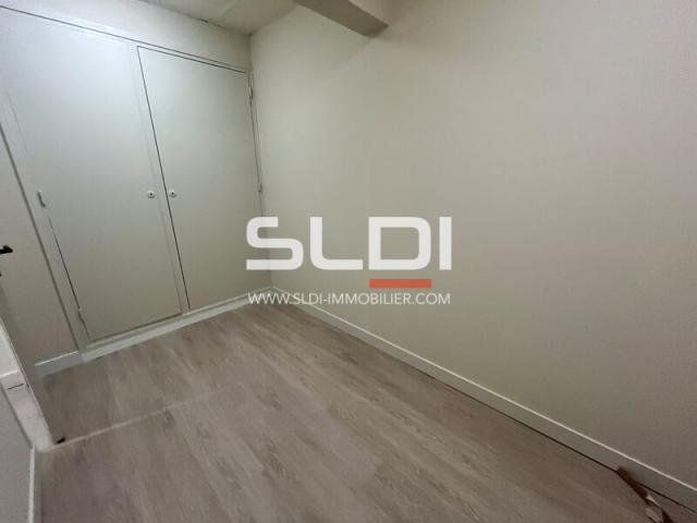 Bureaux A LOUER - LYON - 85 m²