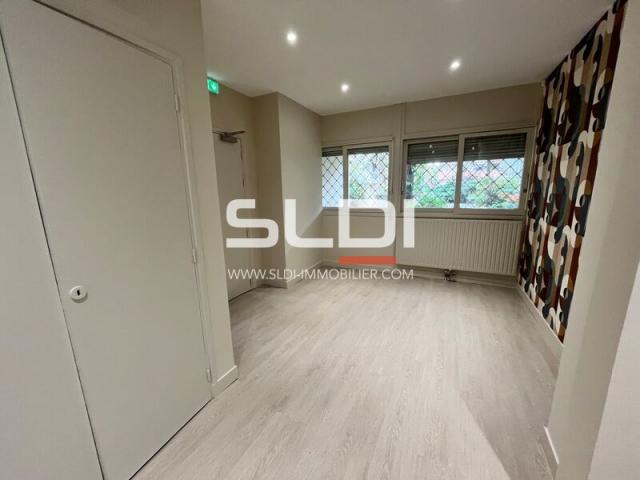 Bureaux A LOUER - LYON - 85 m²