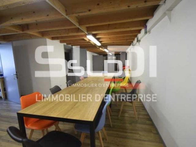 Commerces A LOUER - LYON - 293 m²