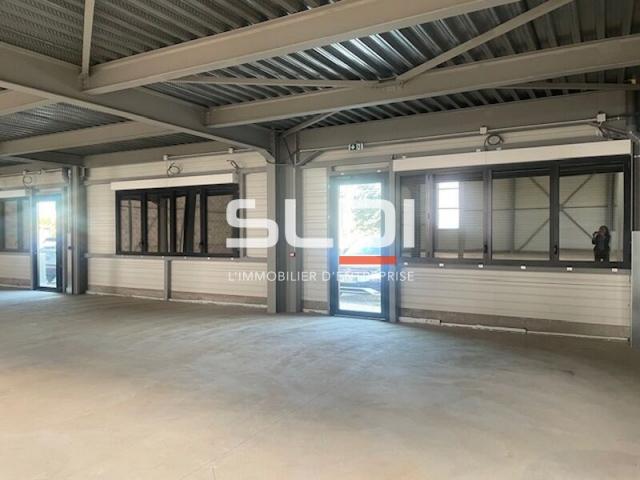 Locaux d'activités A LOUER - OULLINS-PIERRE-BÉNITE - 323 m²