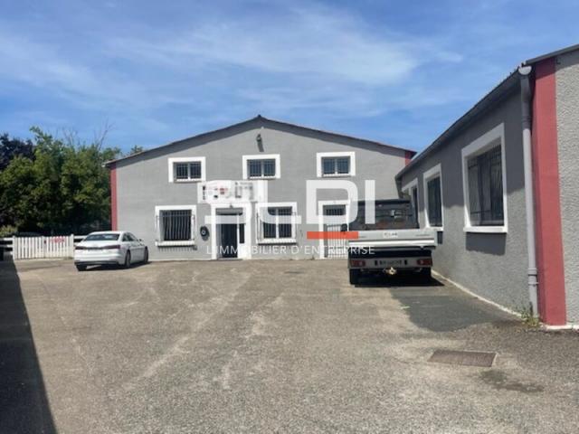 Bureaux A LOUER - VILLEURBANNE - 150 m²