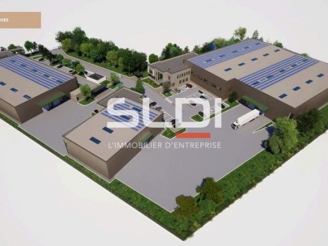 Locaux d'activités A LOUER - SAINT PRIEST - 3 957 m²