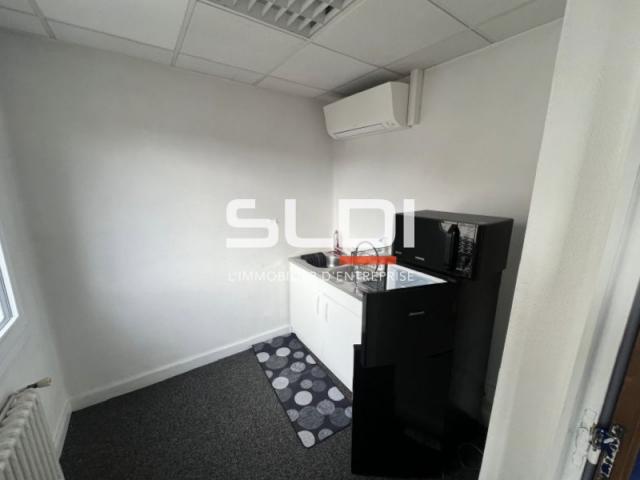 Bureaux A LOUER - LYON - 85 m²