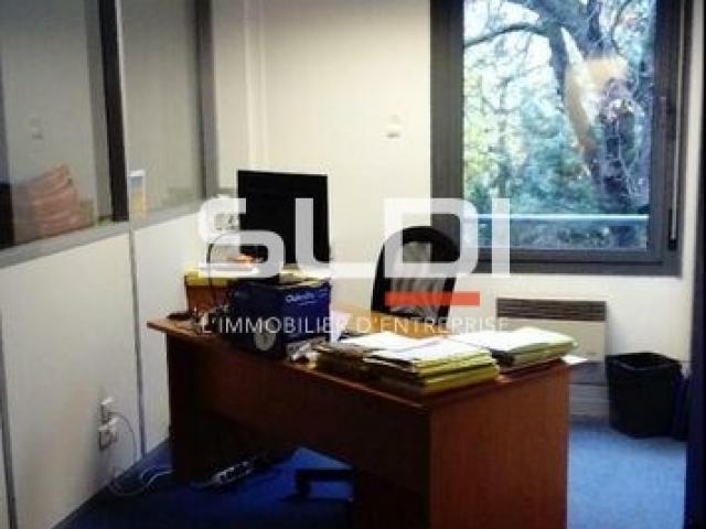 Bureaux A LOUER - LYON - 900 m²