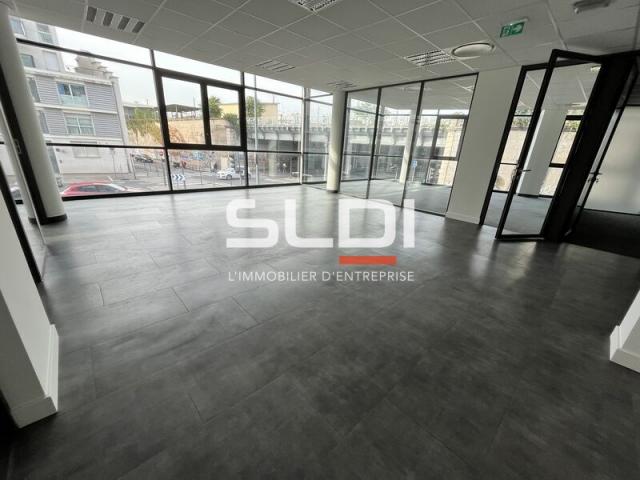 Bureaux A LOUER - LYON - 346 m²