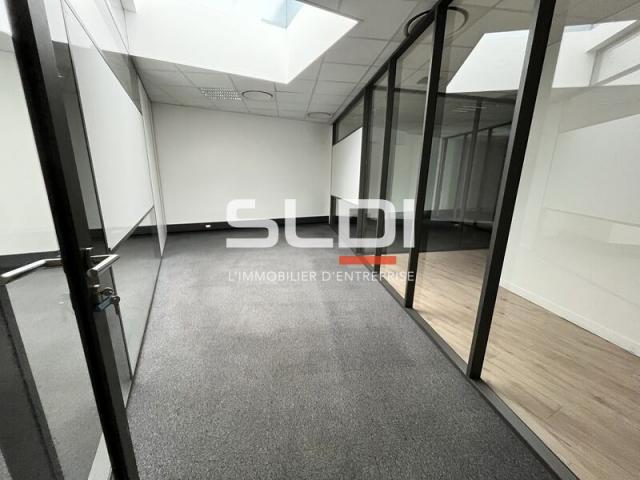 Bureaux A LOUER - LYON - 346 m²