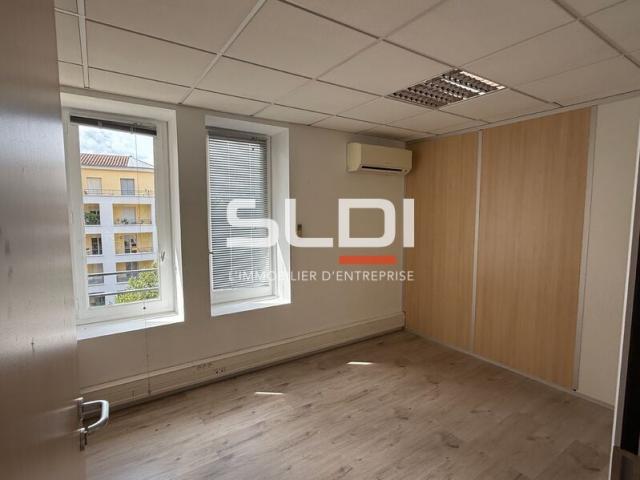 Bureaux A LOUER - LYON - 103 m²