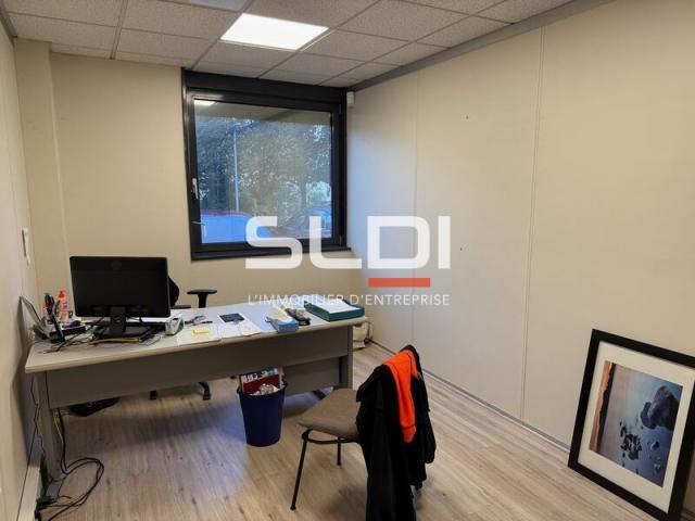 Bureaux A LOUER - SAINT QUENTIN FALLAVIER - 582 m²
