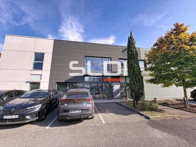 Bureaux A LOUER - SAINT PRIEST - 392 m²