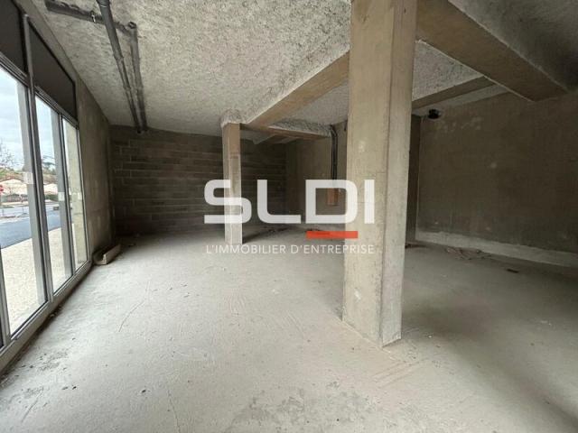 Commerces A VENDRE OU A LOUER - GLEIZE - 349 m²