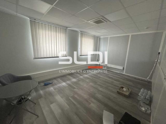Bureaux A LOUER - REYRIEUX - 222 m²