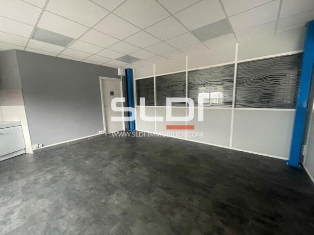Locaux d'activités A LOUER - VOURLES - 474 m²