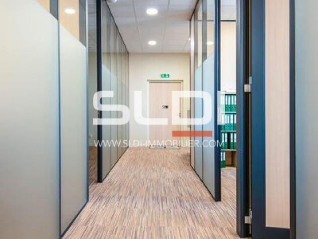 Bureaux A VENDRE - MEYZIEU - 183 m²