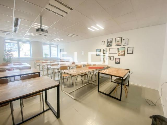 Bureaux A LOUER - LYON - 900 m²