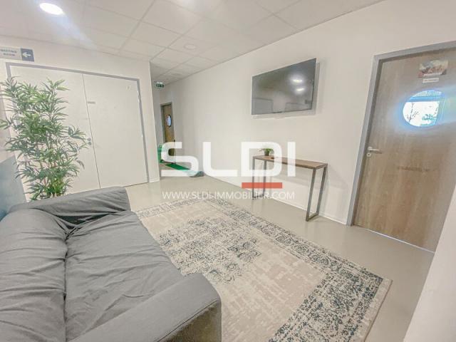Bureaux A LOUER - LYON - 900 m²