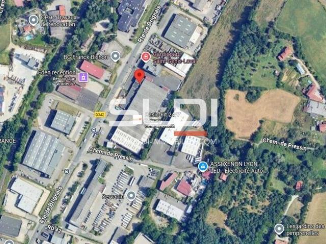 Commerces A LOUER - SAINT GENIS LAVAL - 990 m²